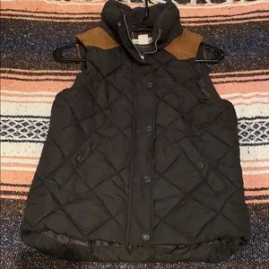 H&M QUILTED PUFFY VEST